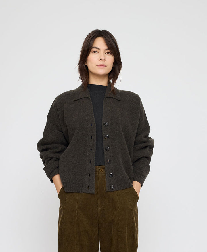 Strickcardigan Collared Cropped Cardigan - Olivbraun