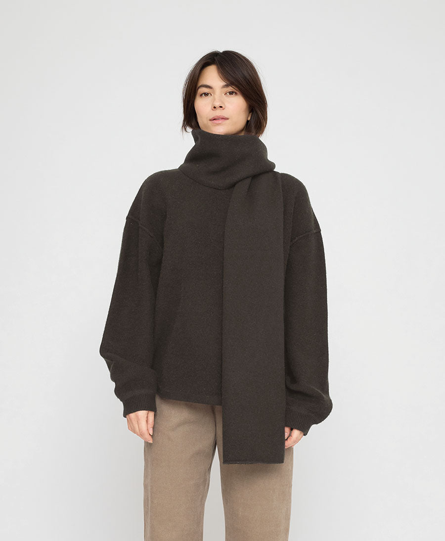 Langer Schal aus Merino Wolle - Olivbraun