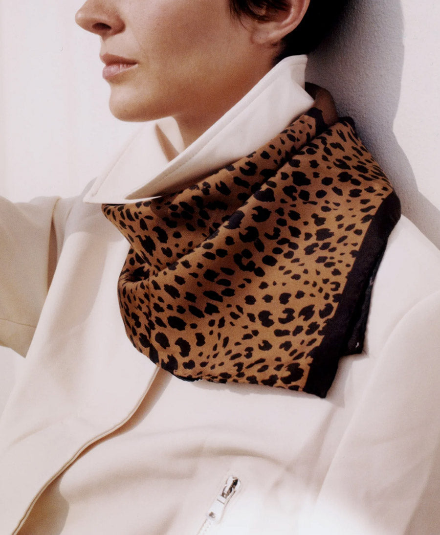 Seiden-Foulard "Eclipse Animal Silk Scarf" - Ebano