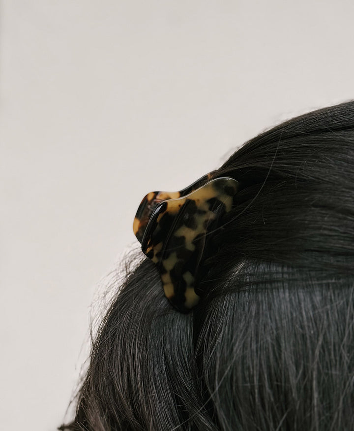 Haarklammer CARLA (M) aus Acetat - Tortoise