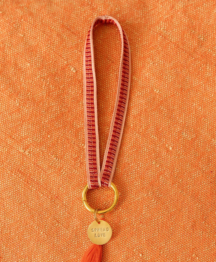 Kurzes Schlüsselband mit vergoldetem Karabiner - Lobster Love
