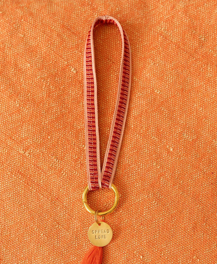 Kurzes Schlüsselband mit vergoldetem Karabiner - Lobster Love