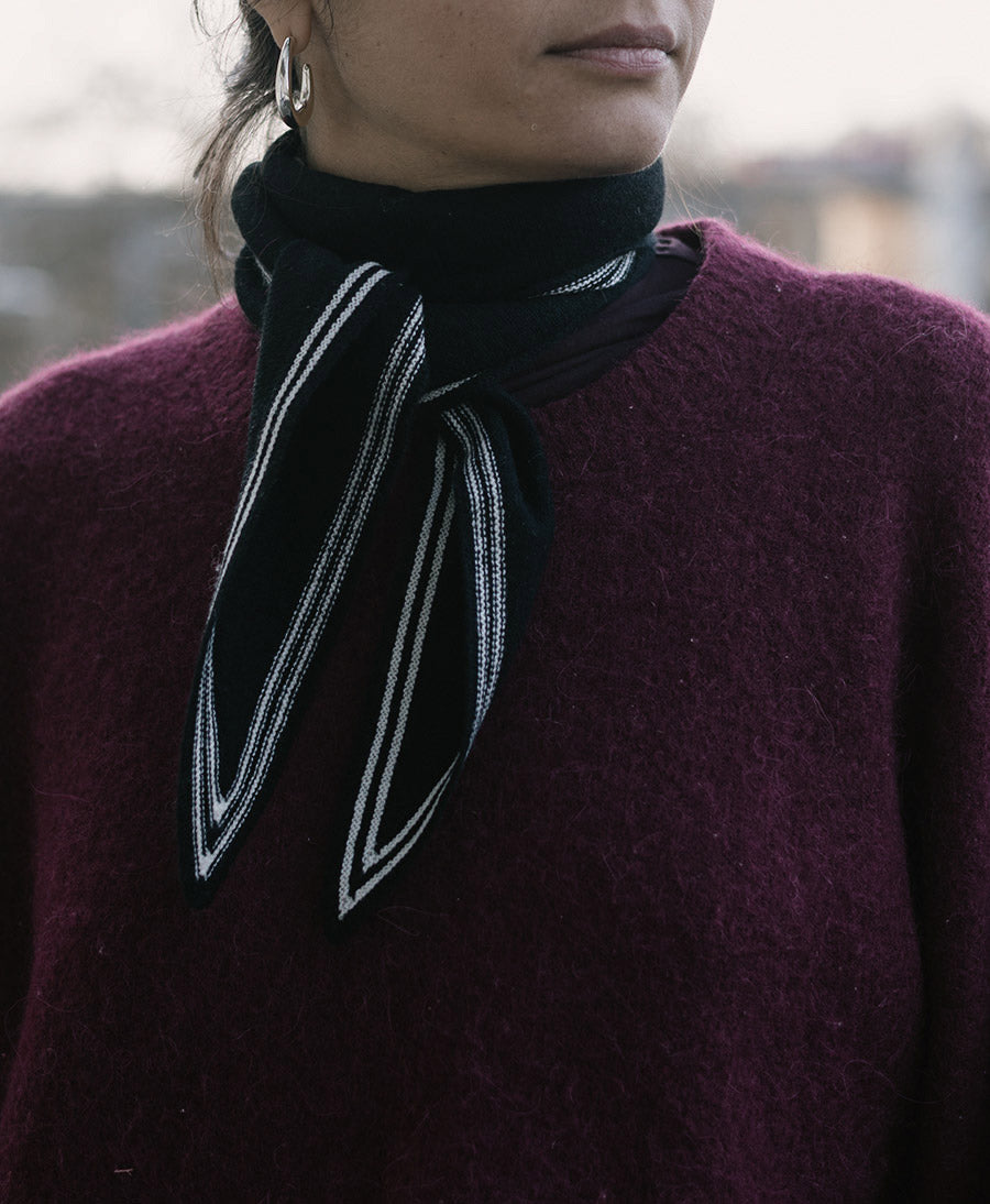 Kleiner Gestrickter Schal / Foulard aus Kaschmir - Schwarz / Weiss