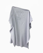 Nuschi Solange Swaddle Jeanne Le Studio  in Ice