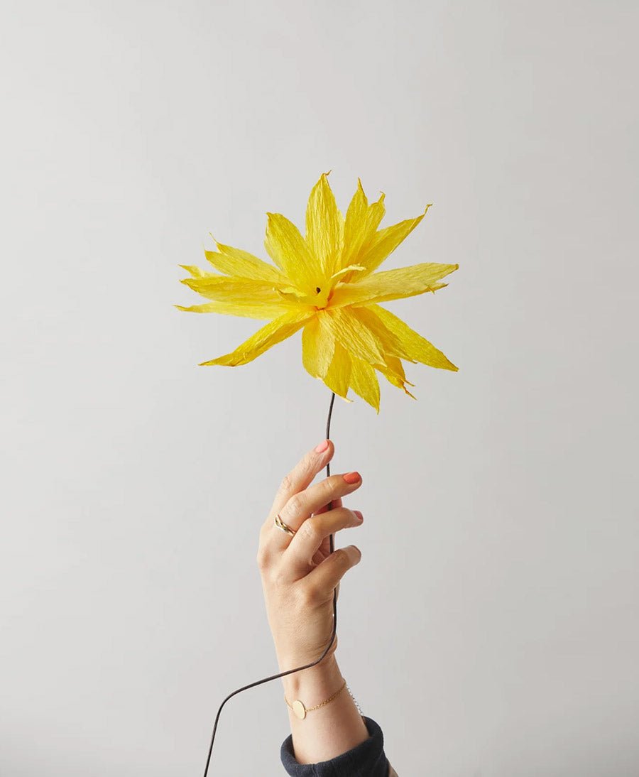Papierblume Kaktus - Dahlie Shooting Star Gelb - Studio About - clomes