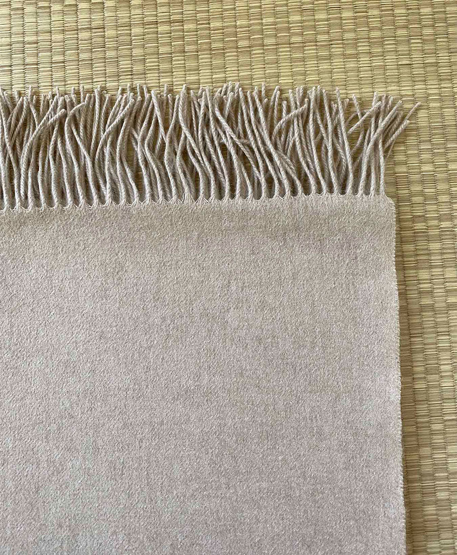 Schal / Halstuch aus Kaschmir - beige / sand - Oats &amp; Rice - clomes
