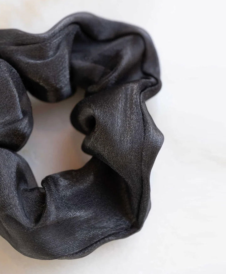 Scrunchie aus Rayon - Glossy Schwarz