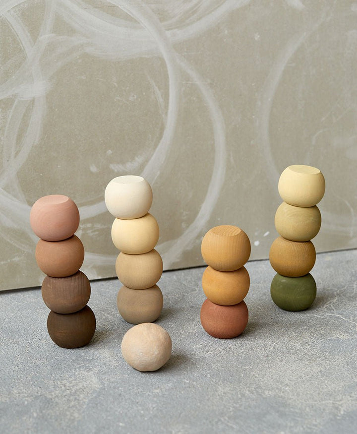 Stapelbare Holzbausteine / Kugeln "Rounds" - Raduga Grez - clomes