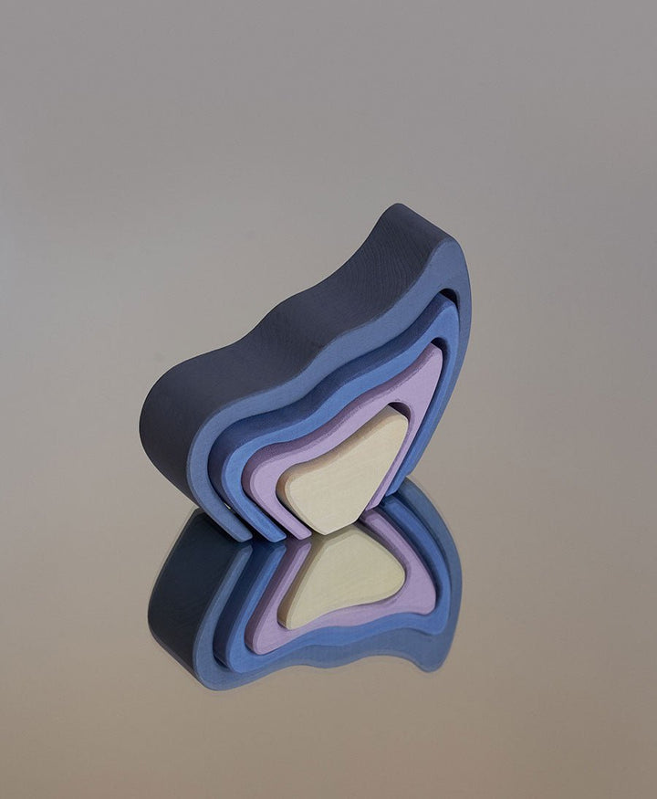 Stapelbares Holzspielzeug "Butterfly Wing Grey Arch Stacker" - Raduga Grez - clomes