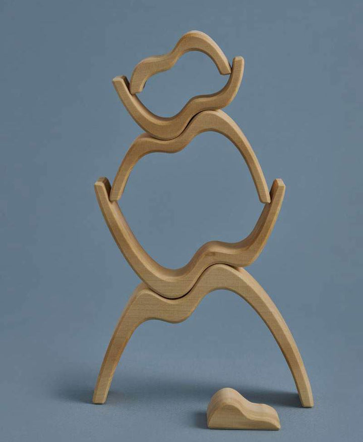 Stapelbares Holzspielzeug "Mountains Small Arch Stacker" - Raduga Grez - clomes
