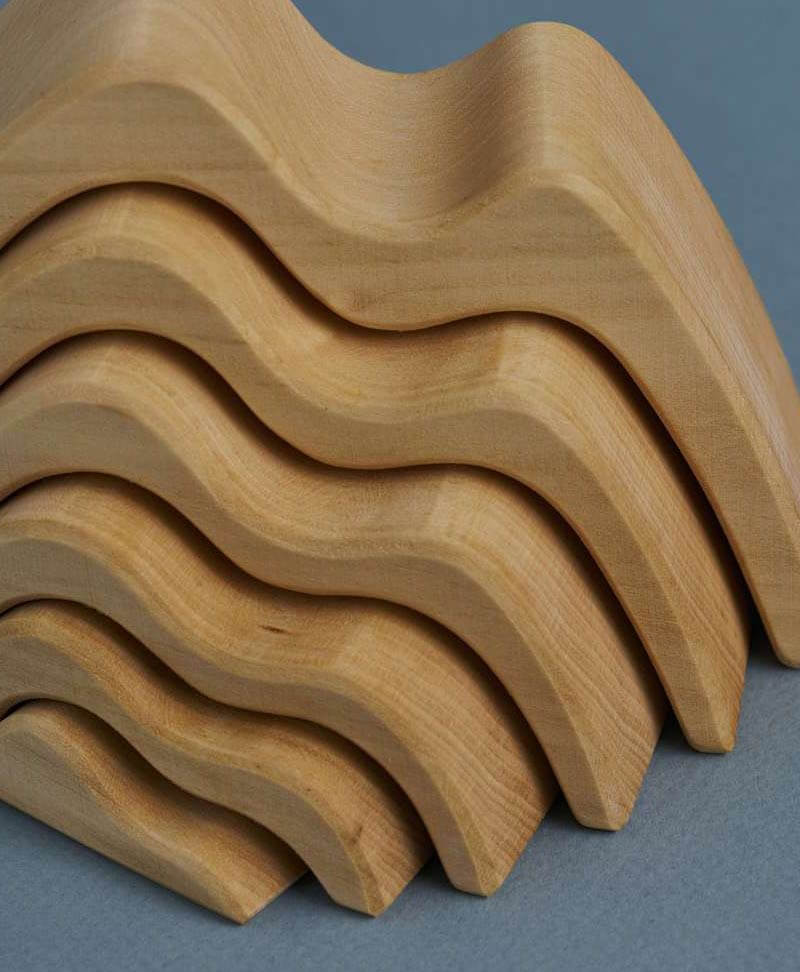 Stapelbares Holzspielzeug "Mountains Small Arch Stacker" - Raduga Grez - clomes
