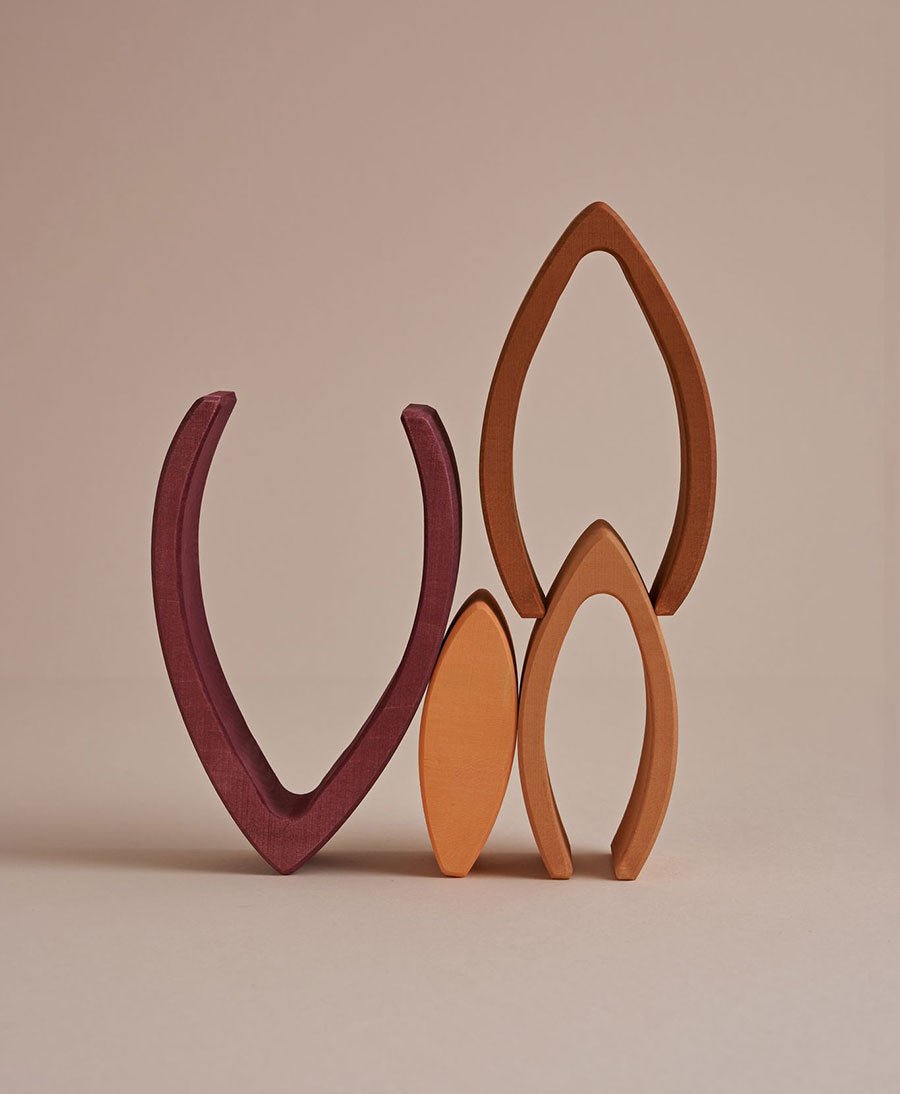 Stapelspielzeug Flamme "Flame Arch Stacker" - Raduga Grez - clomes