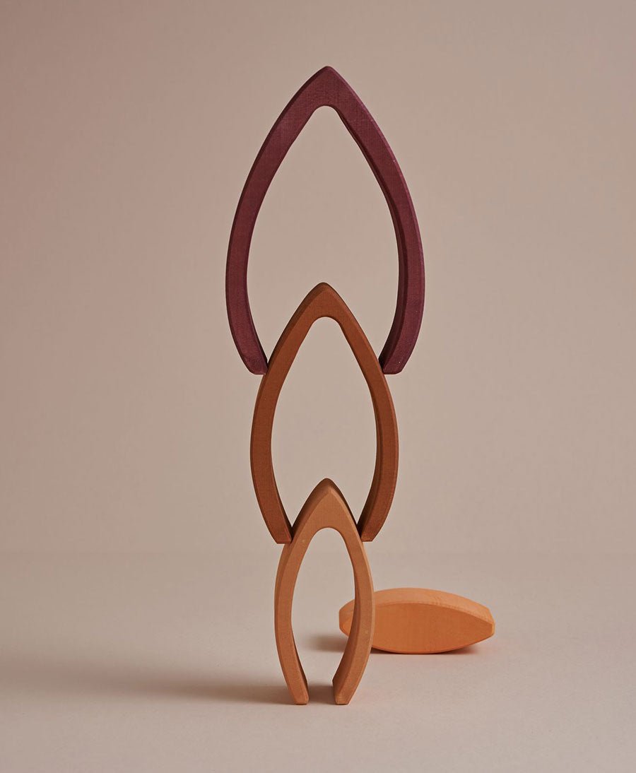 Stapelspielzeug Flamme "Flame Arch Stacker" - Raduga Grez - clomes