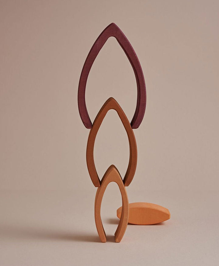 Stapelspielzeug Flamme "Flame Arch Stacker" - Raduga Grez - clomes
