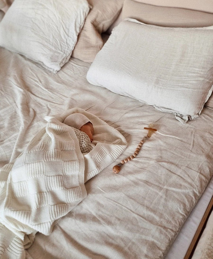 Strickdecke / Babydecke - Mémé Blanket - Milk - Jeanne Le Studio - clomes