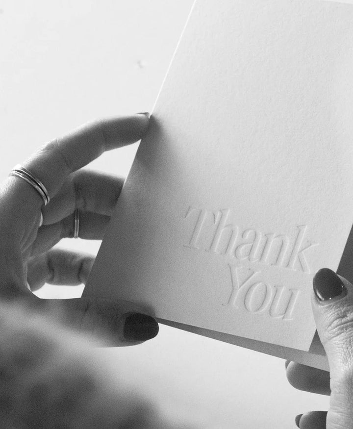 Geprägte Karte mit Couvert "THANK YOU" Grau
