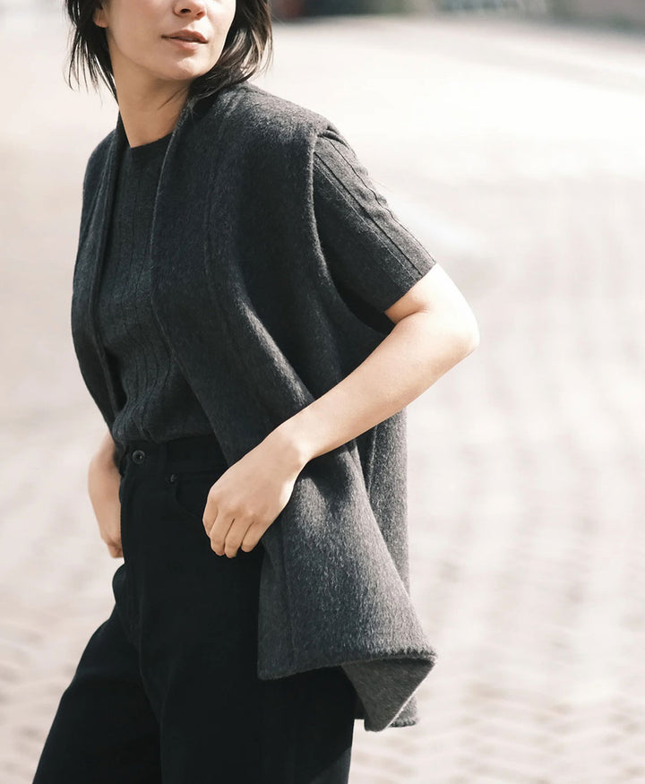 Gilet / Weste aus Wolle - Reversible Wool Vest - Grau